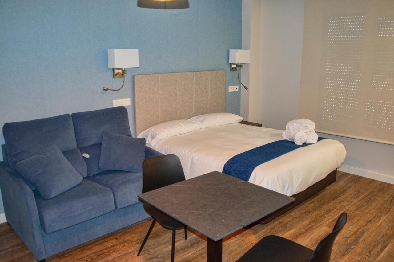 Aparthotel Essenzia De Castilla Aranda de Duero Eksteriør bilde