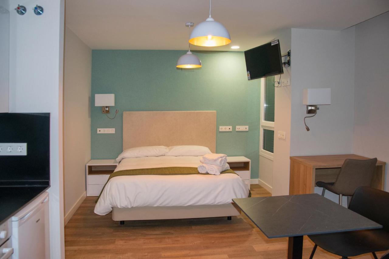Aparthotel Essenzia De Castilla Aranda de Duero Eksteriør bilde