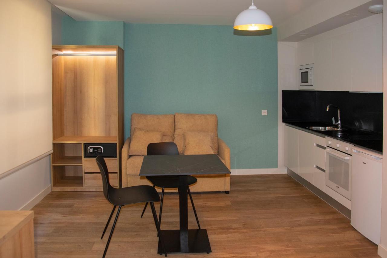 Aparthotel Essenzia De Castilla Aranda de Duero Eksteriør bilde