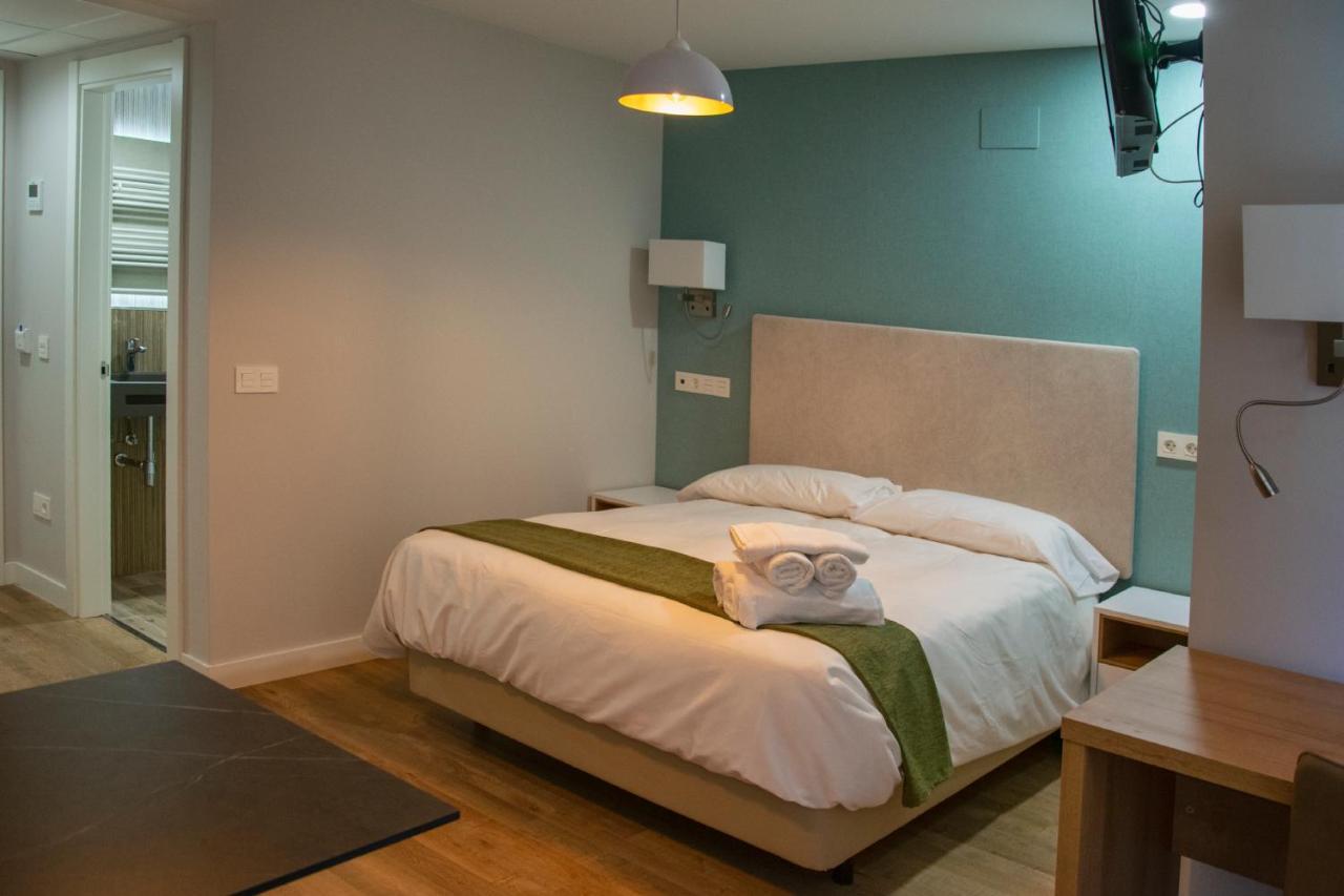Aparthotel Essenzia De Castilla Aranda de Duero Eksteriør bilde