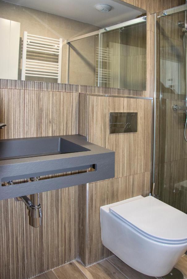 Aparthotel Essenzia De Castilla Aranda de Duero Eksteriør bilde